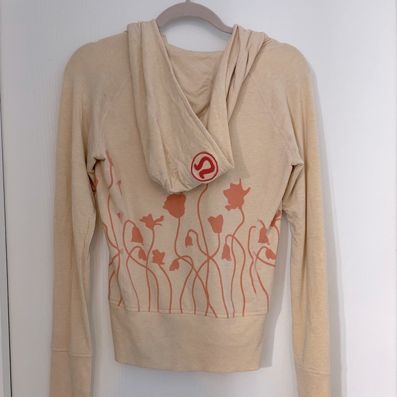 Lululemon Sweater - Picture 4 of 4